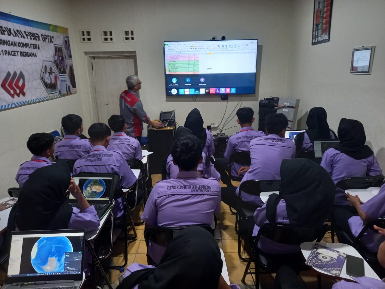 Kursus dan Pelatihan bidang Konstruksi Telekomunikasi